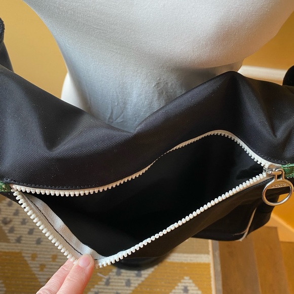 Vintage Lacoste messenger / laptop bag - Picture 2 of 11